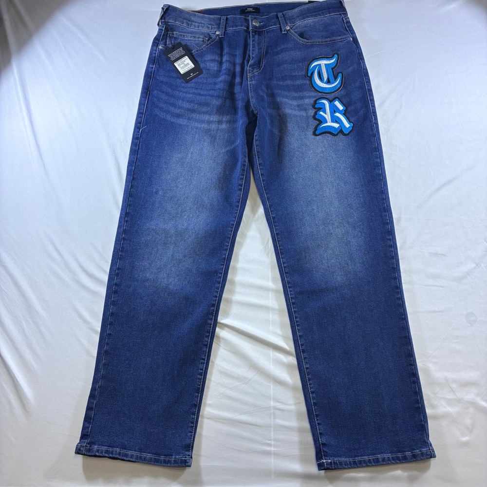 True Religion Bobby Relaxed Baggy Jean Medium Blaze Wash TR Applique Mens 34 NEW